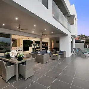 Waterfront Splendour Holiday home Gold Coast